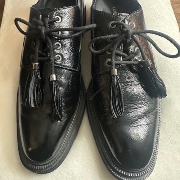 Kenneth Cole Women's Annie Menswear Styled Oxford Flat - 8 - Picture 1 of 5